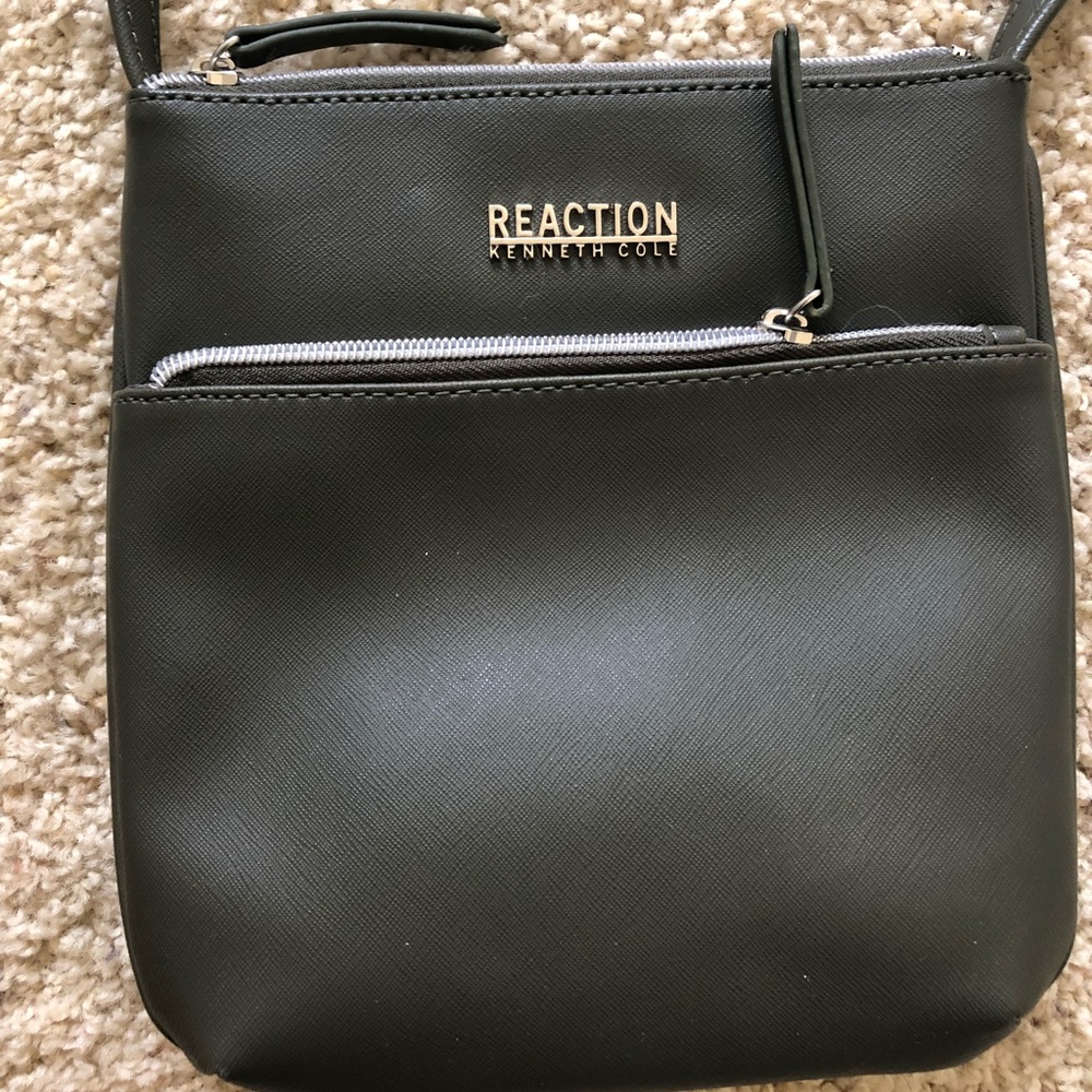 Kenneth Cole crossbody bag in brand new condition